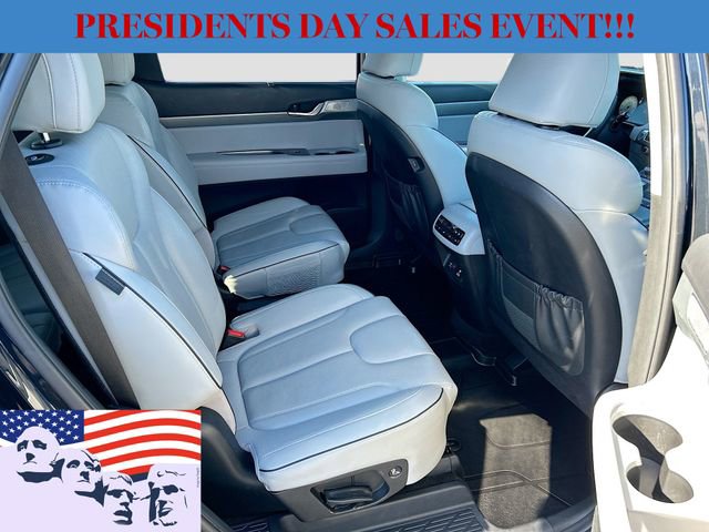 Used 2023 Hyundai Palisade SEL w/ Premium Package image 29