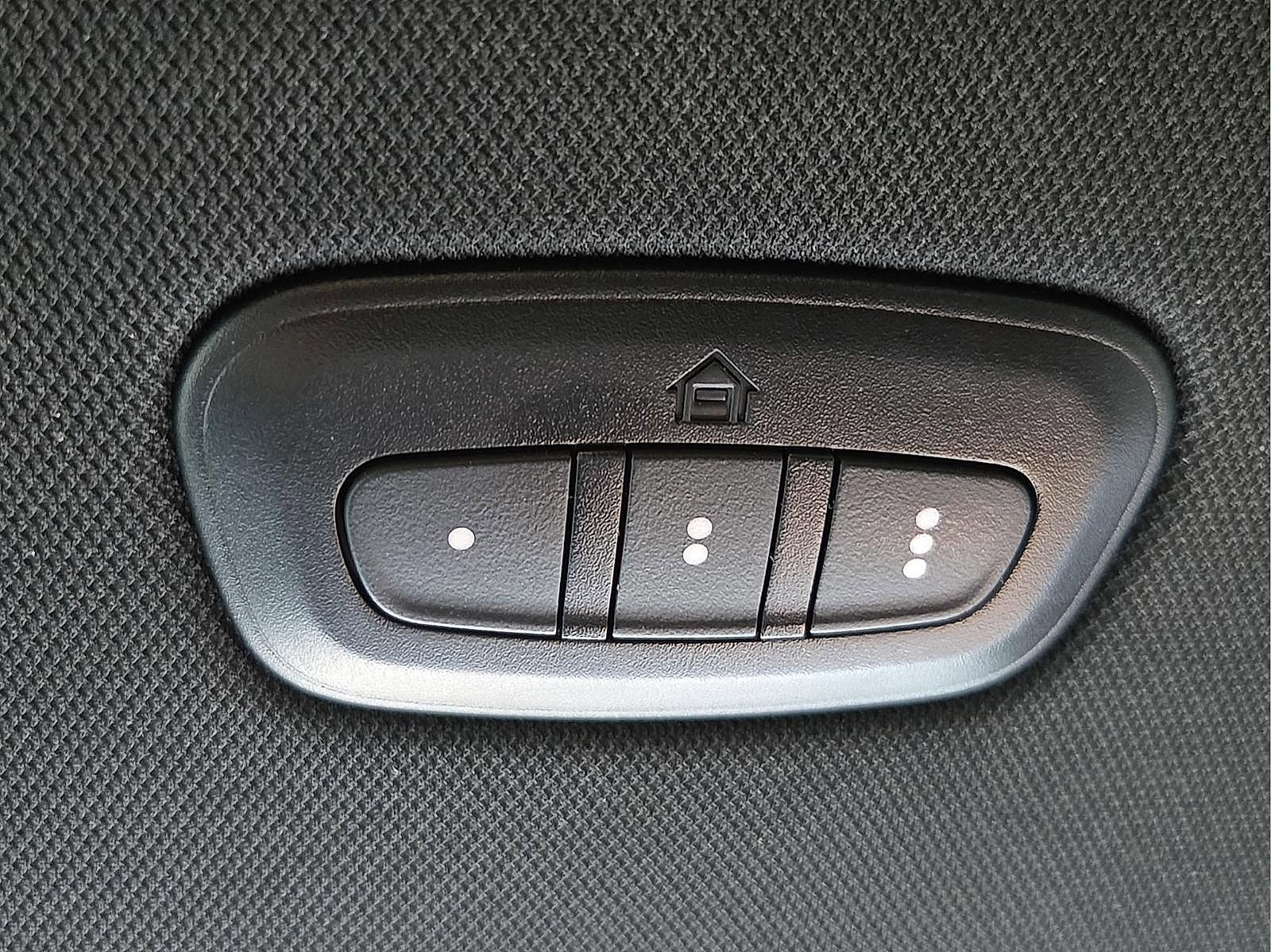 Used 2024 Jeep Wagoneer Series II AWD/4WD image 22