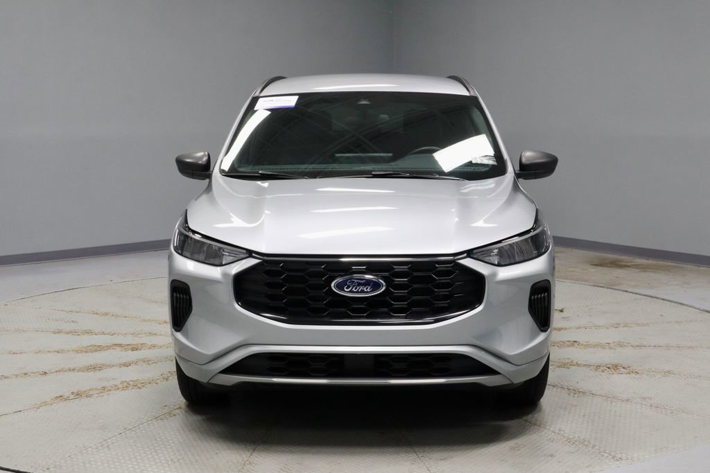 Certified 2024 Ford Escape ST-Line w/ Tech Pack #1 AWD/4WD image 8