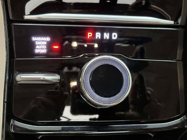 Used 2021 Jeep Grand Cherokee L Limited AWD/4WD image 32