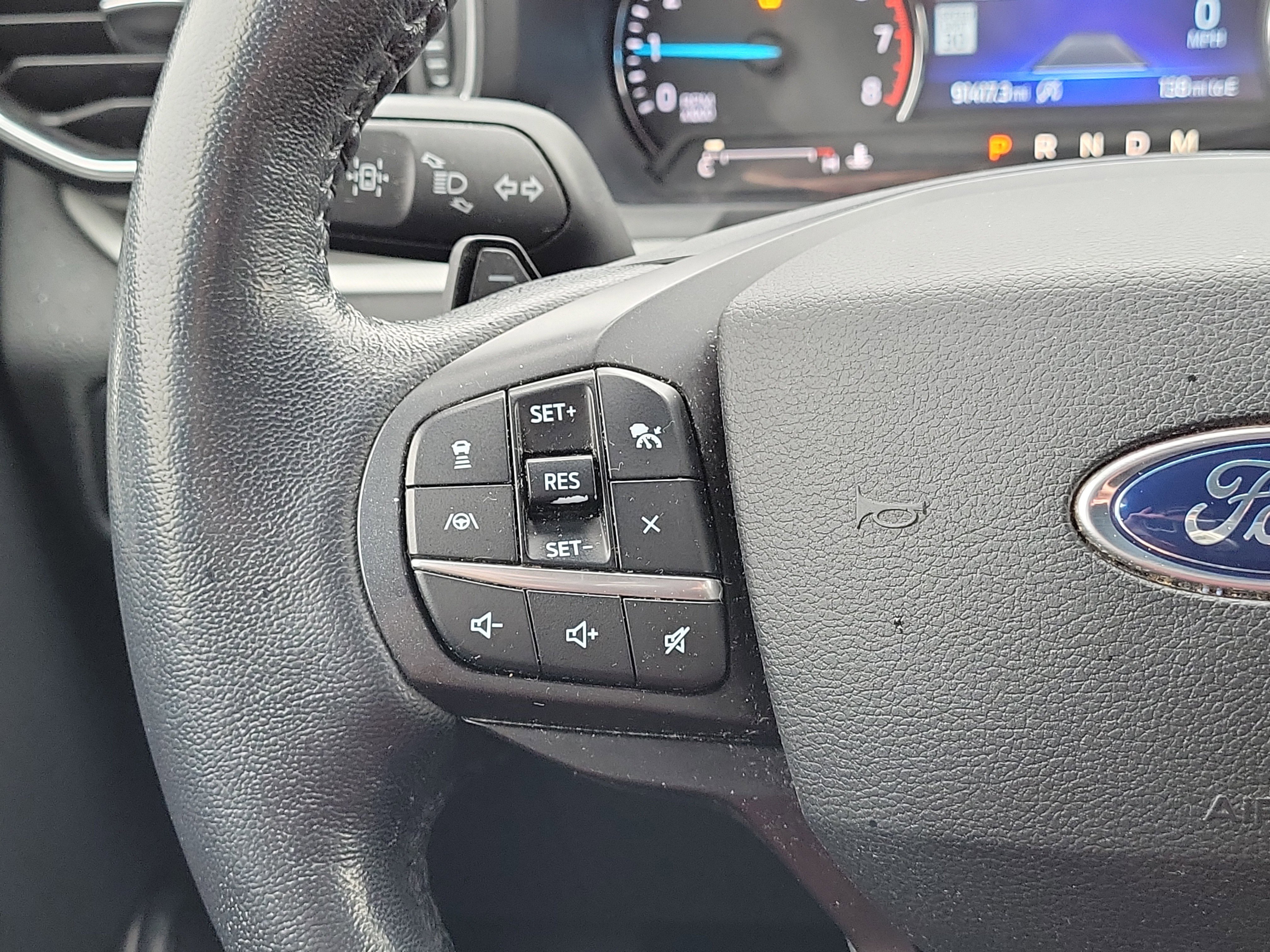 Certified 2020 Ford Explorer XLT w/ Equipment Group 202A image 23