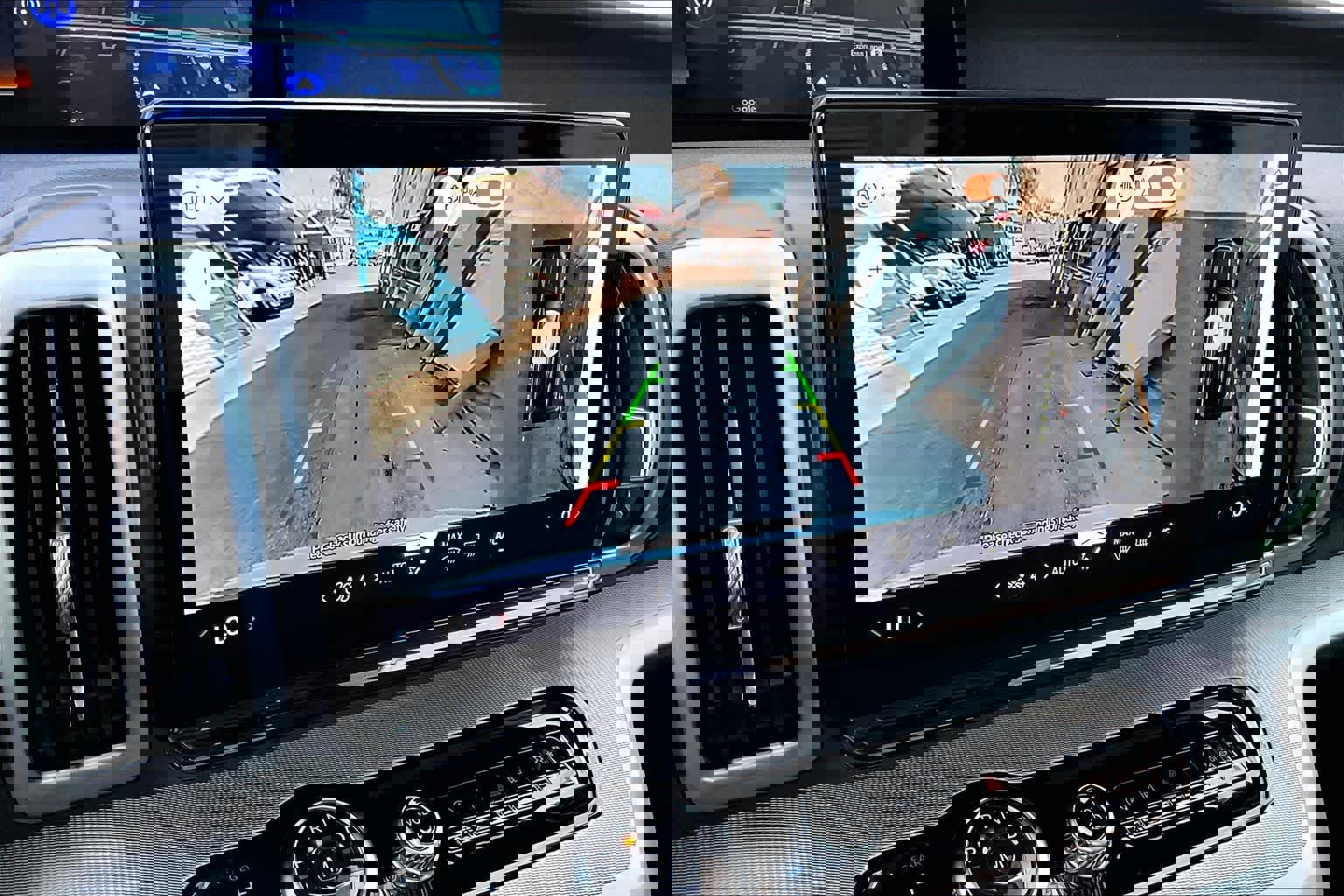 Certified 2025 Ford Expedition Max Active image 32