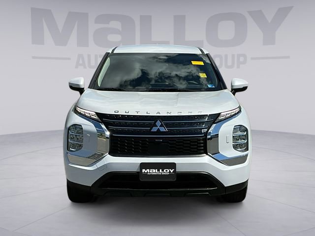 Used 2022 Mitsubishi Outlander ES AWD/4WD image 8