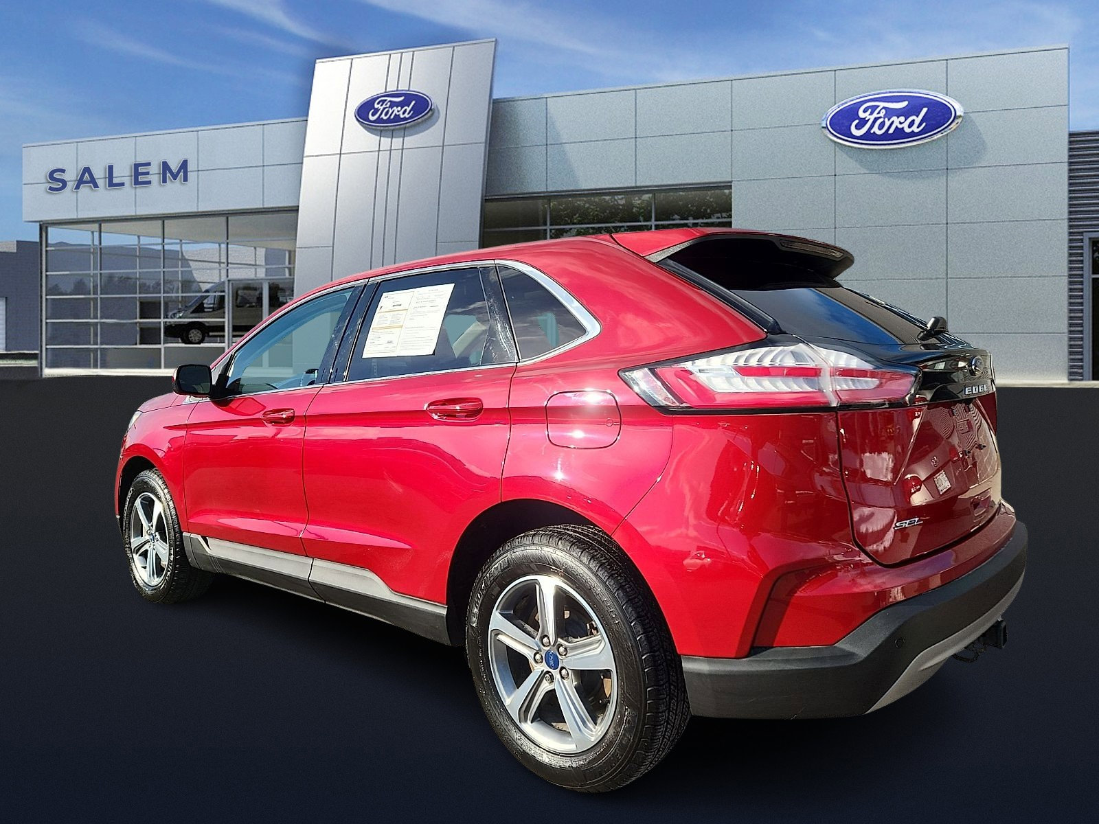 Certified 2022 Ford Edge SEL w/ Convenience Package image 5
