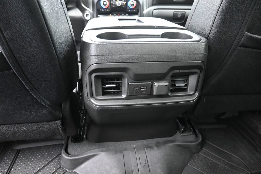 Used 2021 Chevrolet Silverado 1500 RST RWD image 2