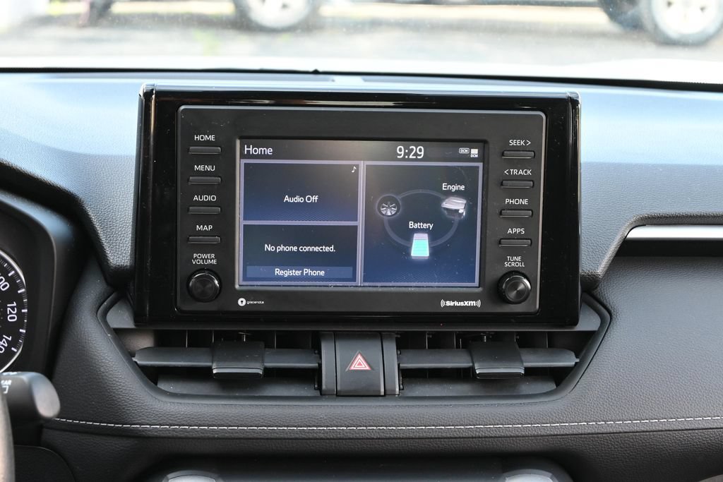 Used 2021 Toyota RAV4 LE AWD/4WD image 26