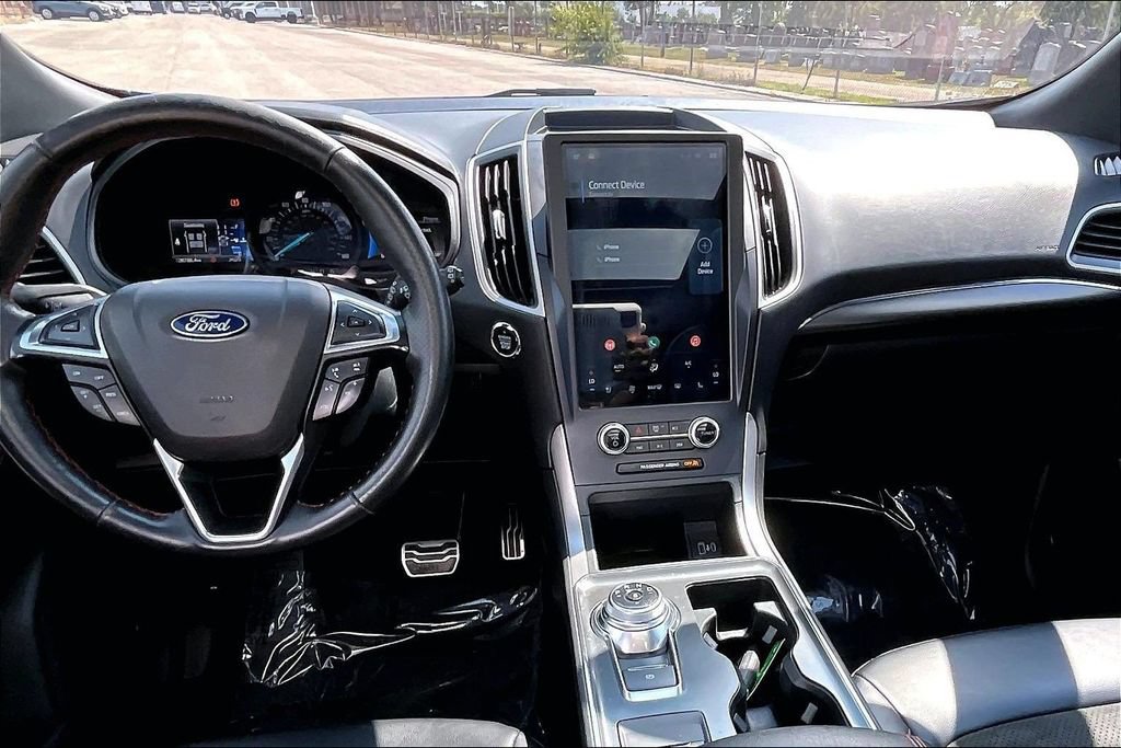 Certified 2023 Ford Edge ST-Line AWD/4WD image 14