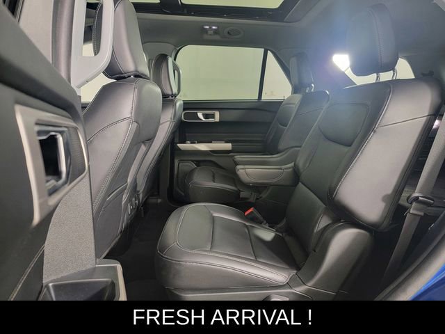 Certified 2023 Ford Explorer XLT w/ Equipment Group 202A AWD/4WD image 15