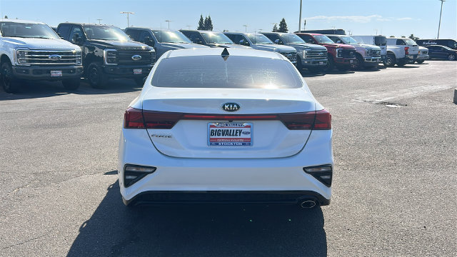 Used 2021 Kia Forte LXS FWD image 4