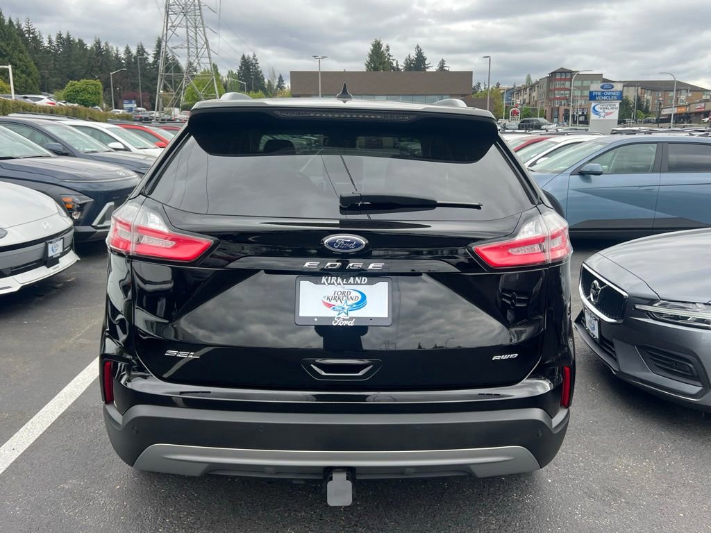 Certified 2024 Ford Edge SEL w/ Convenience Package AWD/4WD image 3