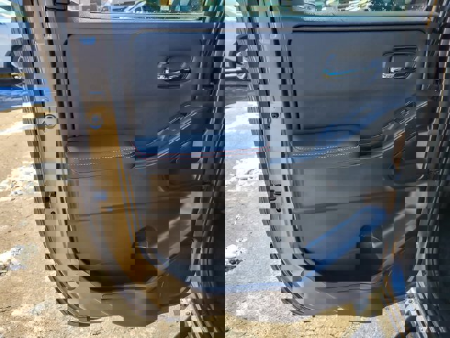 Used 2022 Nissan Frontier PRO-4X w/ Technology Package image 18