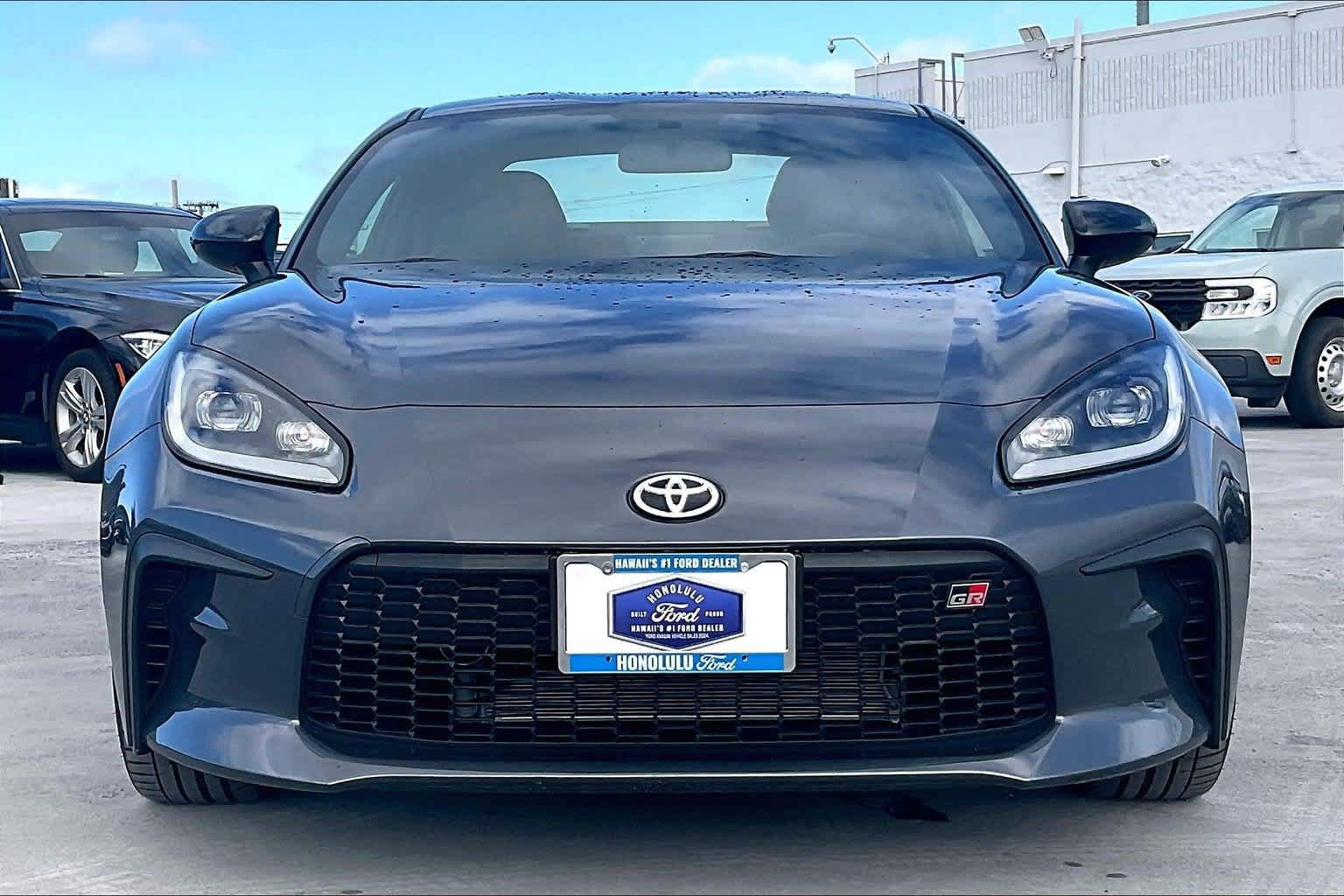 Used 2025 Toyota GR86 Premium w/ Performance Package RWD image 6