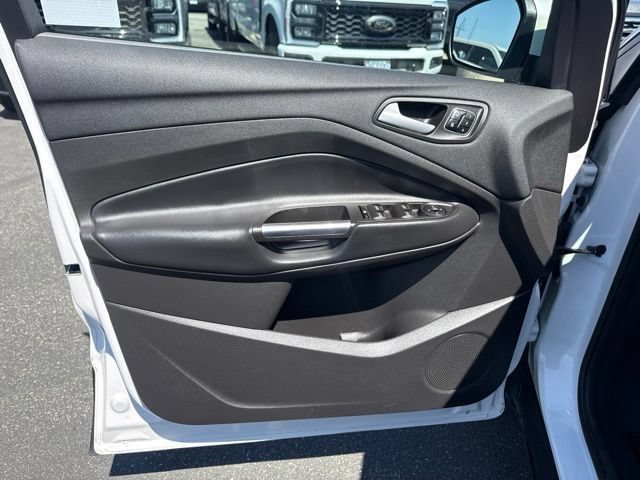 Certified 2019 Ford Escape Titanium AWD/4WD image 14