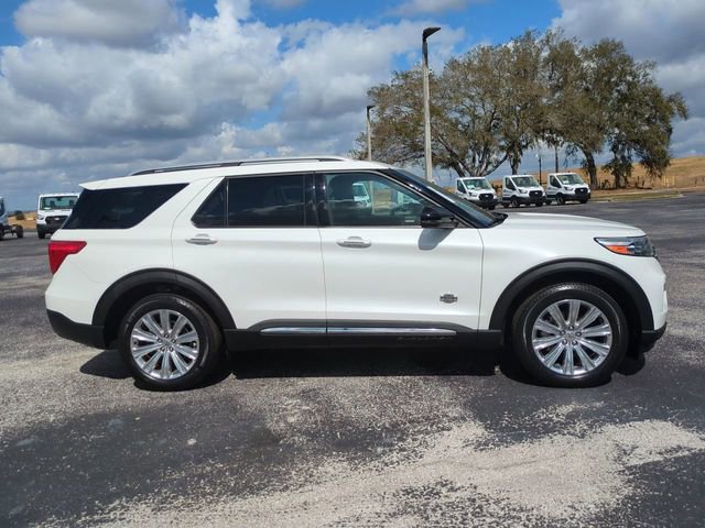 Certified 2022 Ford Explorer King Ranch w/ Premium Technology Package image 4
