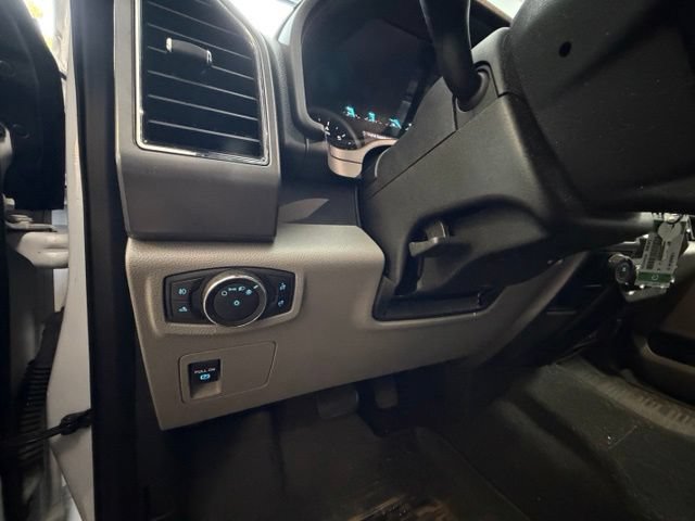 Certified 2020 Ford F150 XLT w/ Trailer Tow Package AWD/4WD image 13
