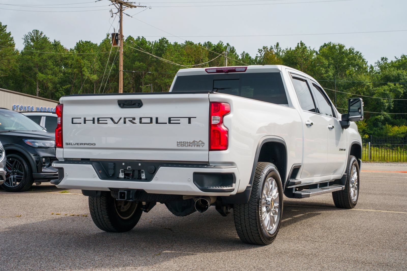 Used 2023 Chevrolet Silverado 2500 High Country AWD/4WD image 7