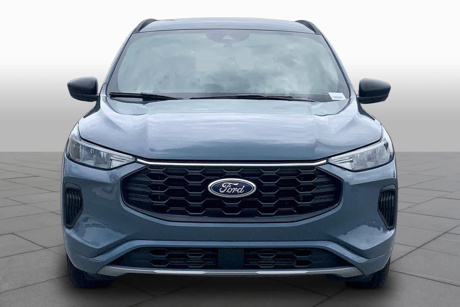 Certified 2023 Ford Escape ST-Line w/ Tech Pack #1 FWD image 4