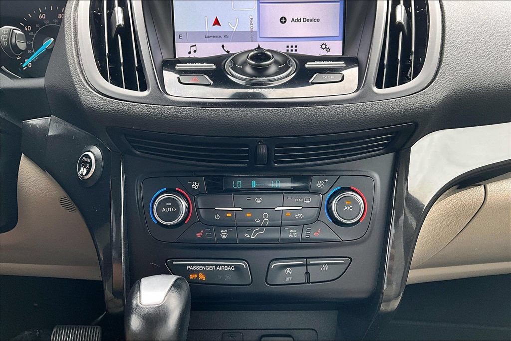 Certified 2017 Ford Escape Titanium FWD image 31
