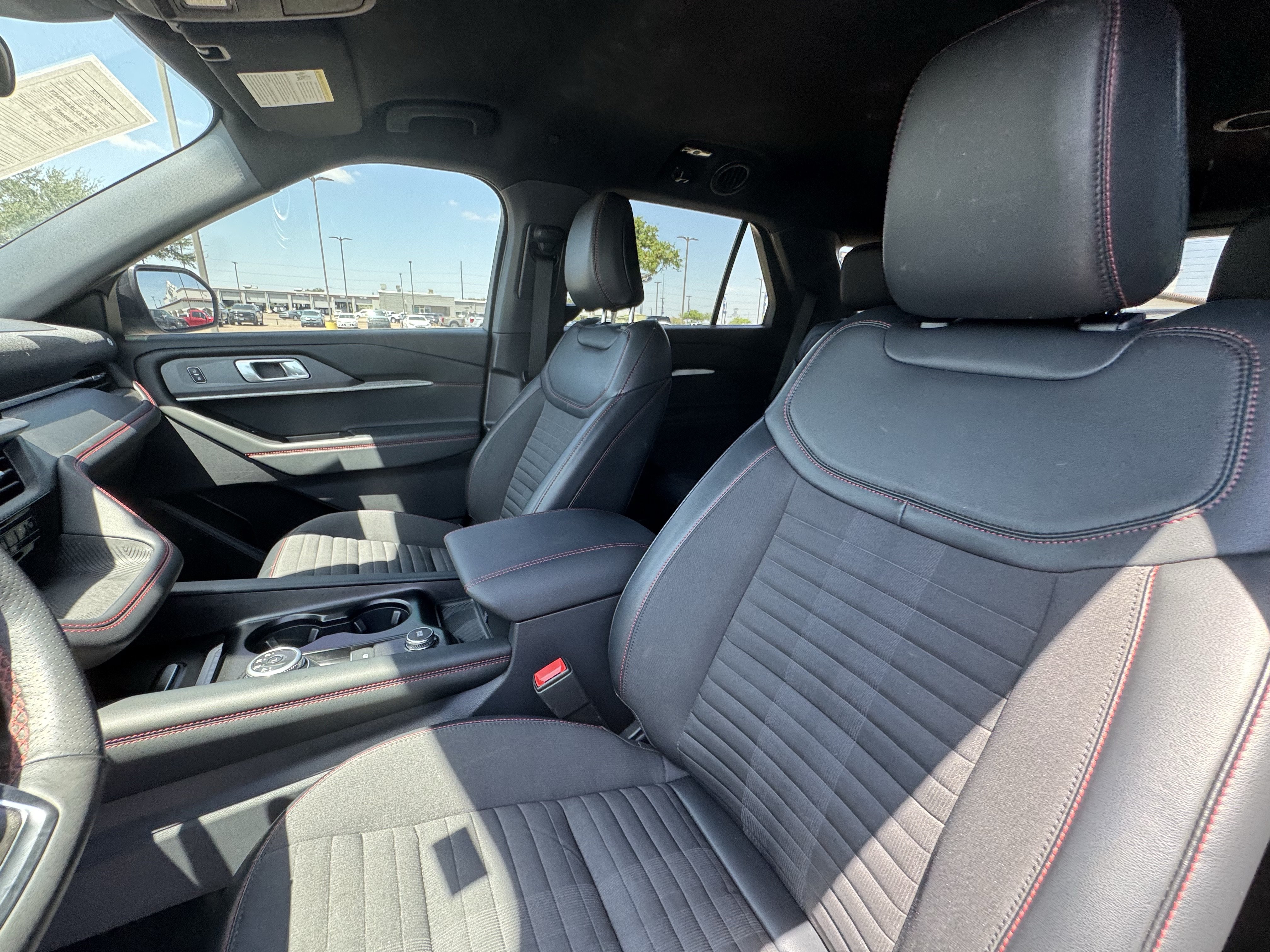 Certified 2025 Ford Explorer ST-Line RWD image 22