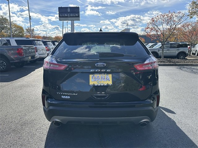 Certified 2021 Ford Edge Titanium w/ Cargo Accessory Package image 4