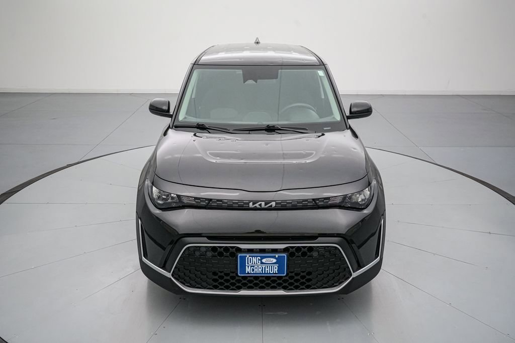 Used 2025 Kia Soul LX FWD image 10