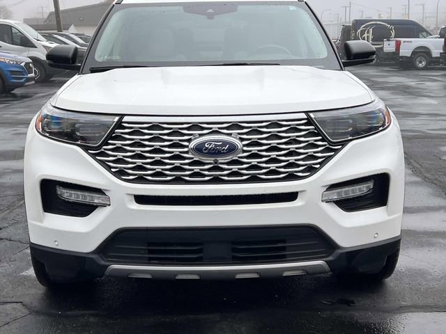 Certified 2022 Ford Explorer Platinum w/ Equipment Group 601A image 8