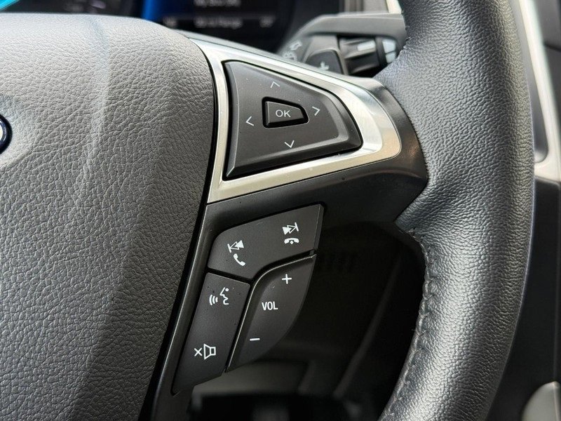 Certified 2024 Ford Edge SEL w/ Convenience Package image 16