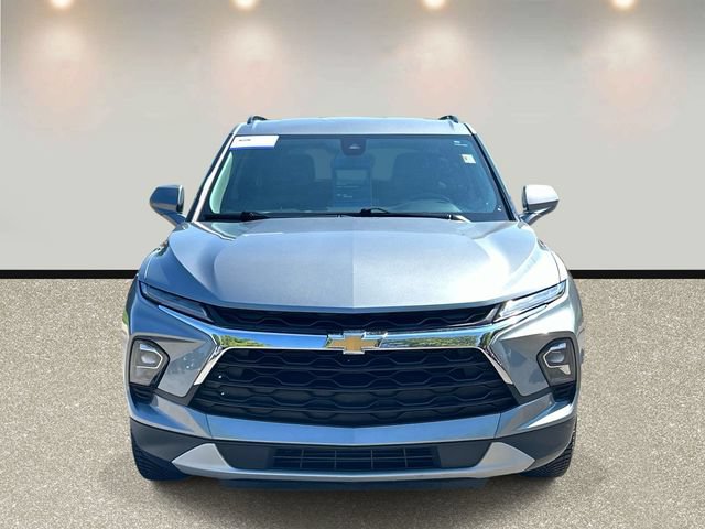 Used 2023 Chevrolet Blazer LT w/ Convenience Package FWD image 2