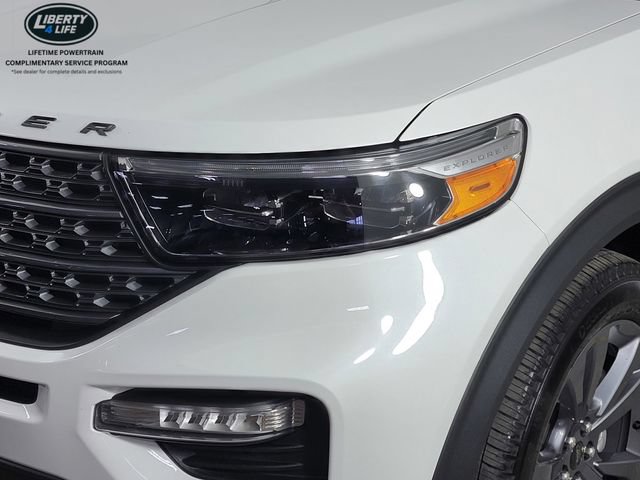 Certified 2023 Ford Explorer XLT w/ Equipment Group 202A AWD/4WD image 10