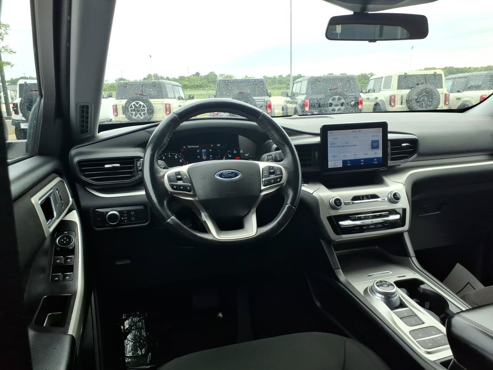 Certified 2020 Ford Explorer XLT RWD image 15