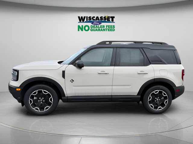 Certified 2025 Ford Bronco Sport Outer Banks w/ Outer Banks Tech Package+ AWD/4WD image 2