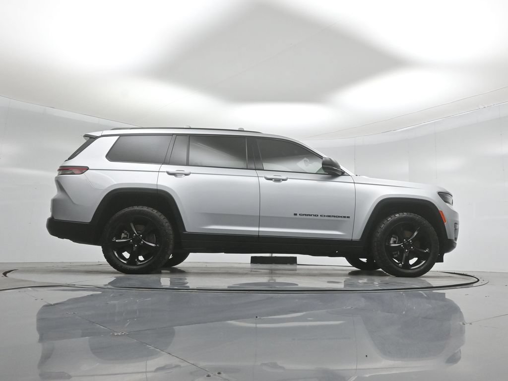 Used 2021 Jeep Grand Cherokee L Laredo AWD/4WD image 45