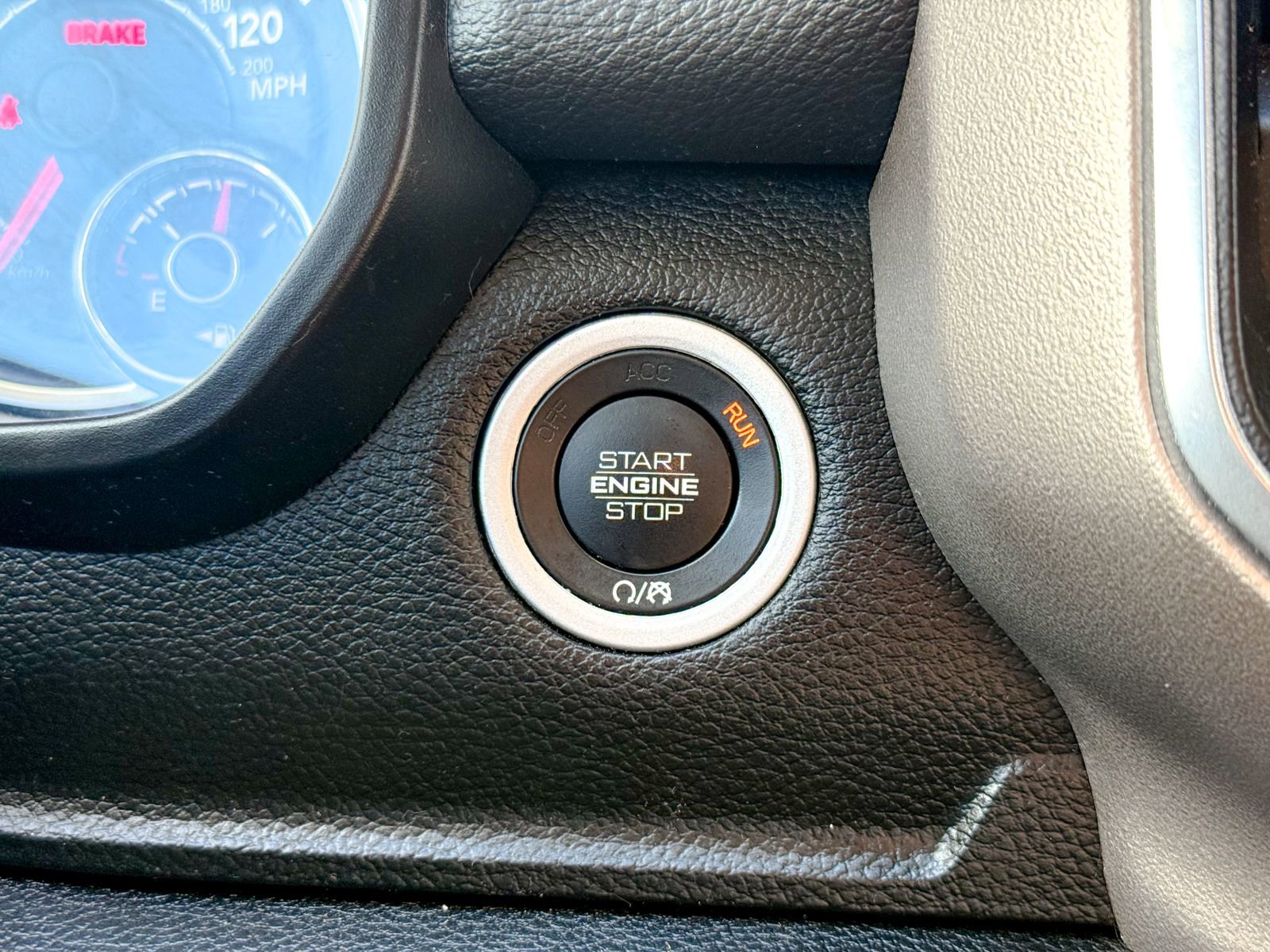 Used 2021 RAM 1500 Laramie AWD/4WD image 26