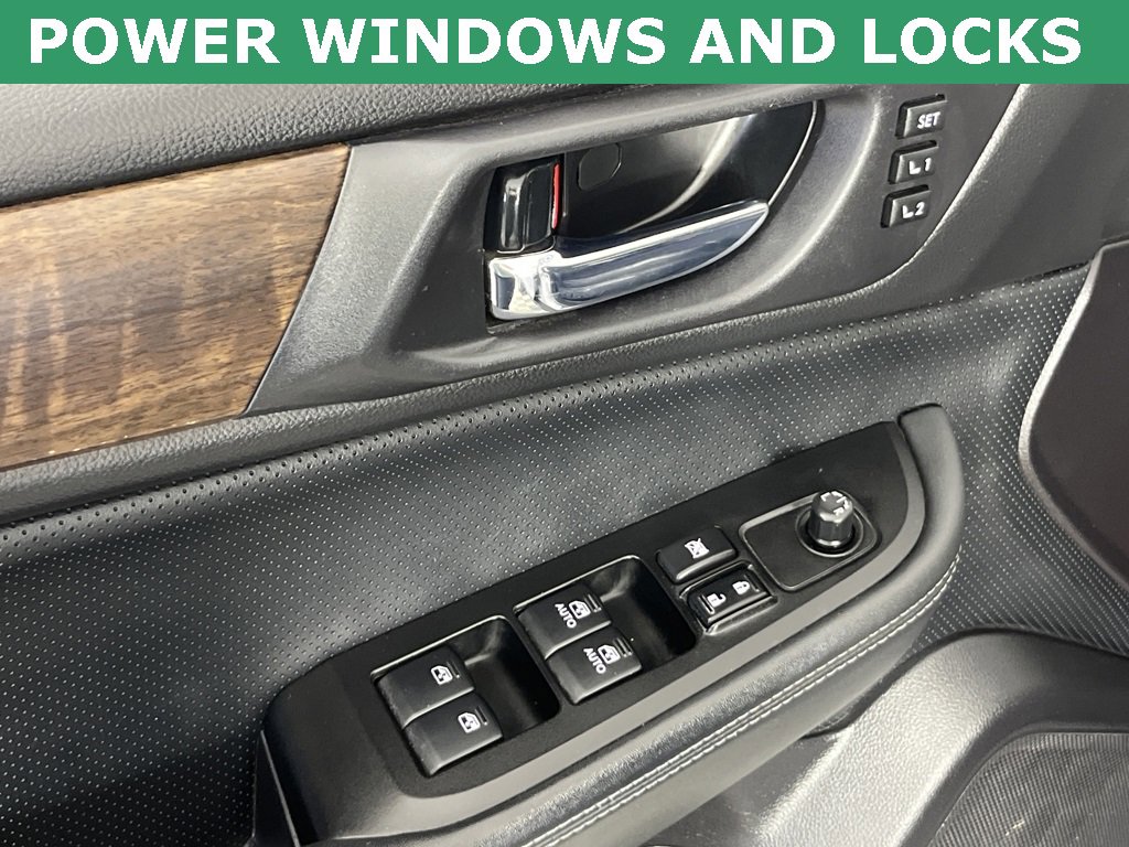 Used 2017 Subaru Outback 3.6R Limited image 25