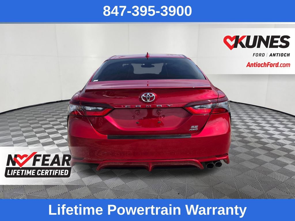 Used 2021 Toyota Camry SE w/ Cold Weather Package image 6