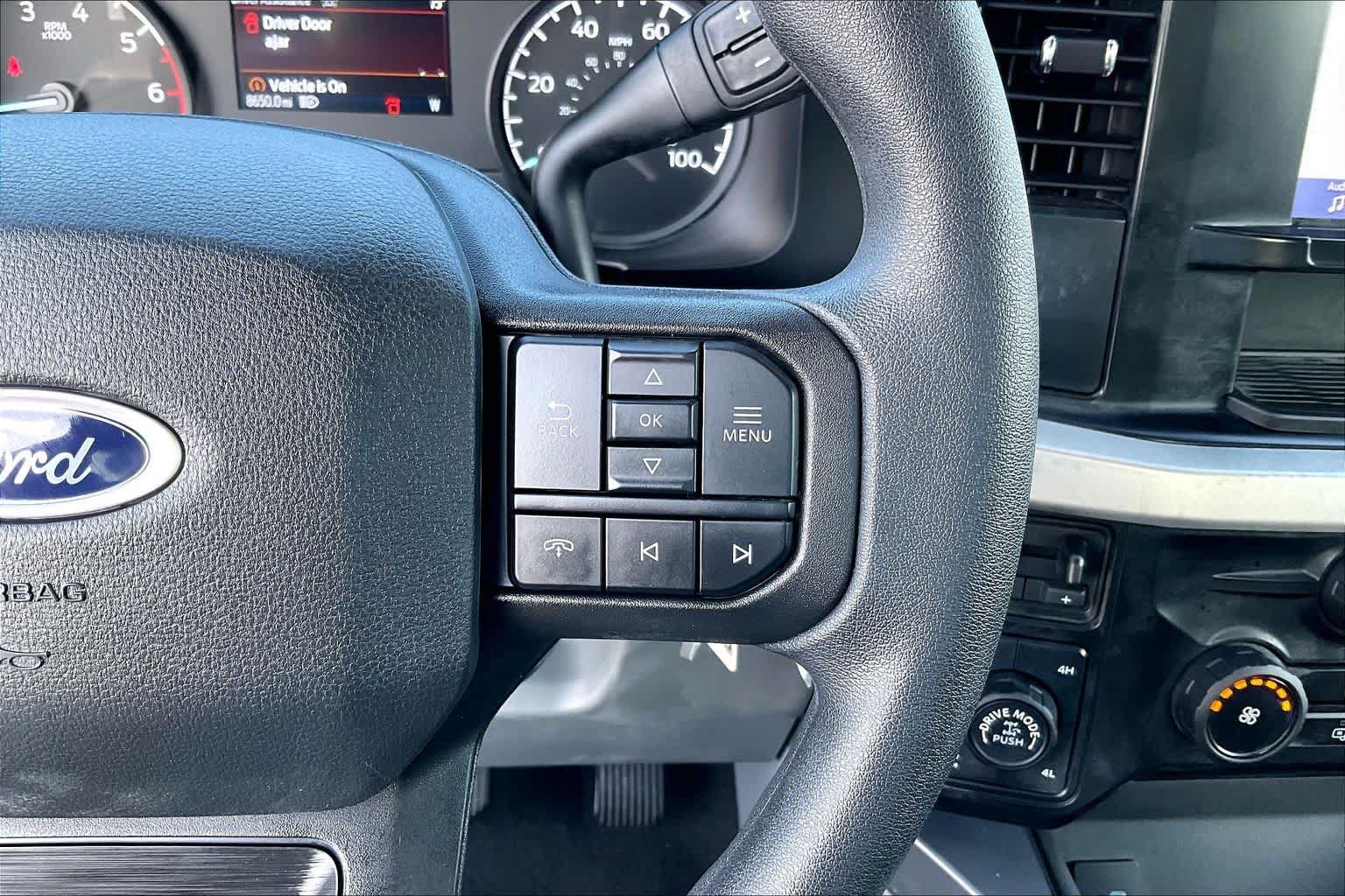 Certified 2025 Ford F250 XLT w/ Tremor Off-Road Package AWD/4WD image 21
