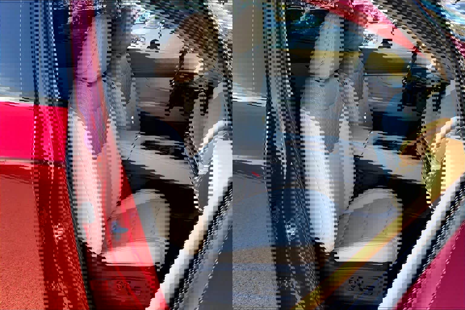 Used 2025 Nissan Murano Platinum w/ Cargo Package image 10