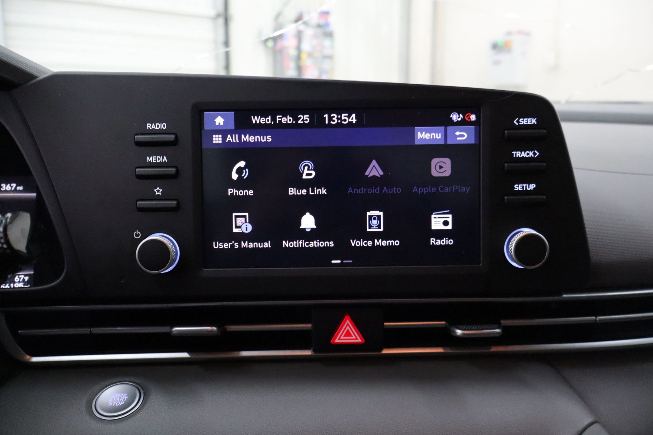 Used 2022 Hyundai Elantra SEL w/ Preferred Accessory Package image 21