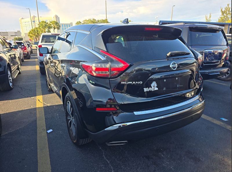 Used 2020 Nissan Murano S w/ Technology Package FWD image 4