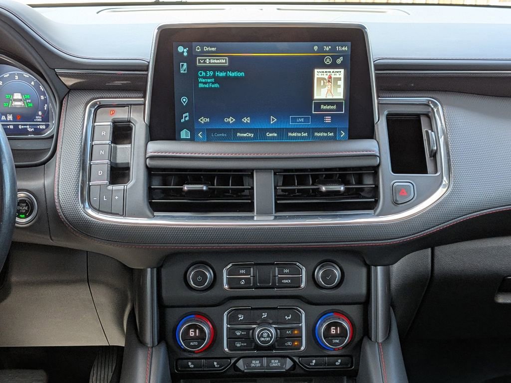 Used 2022 Chevrolet Suburban RST w/ Sport Performance Package image 19