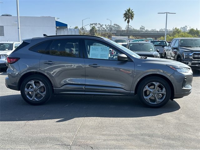Certified 2024 Ford Escape ST-Line w/ Tech Pack #1 image 6