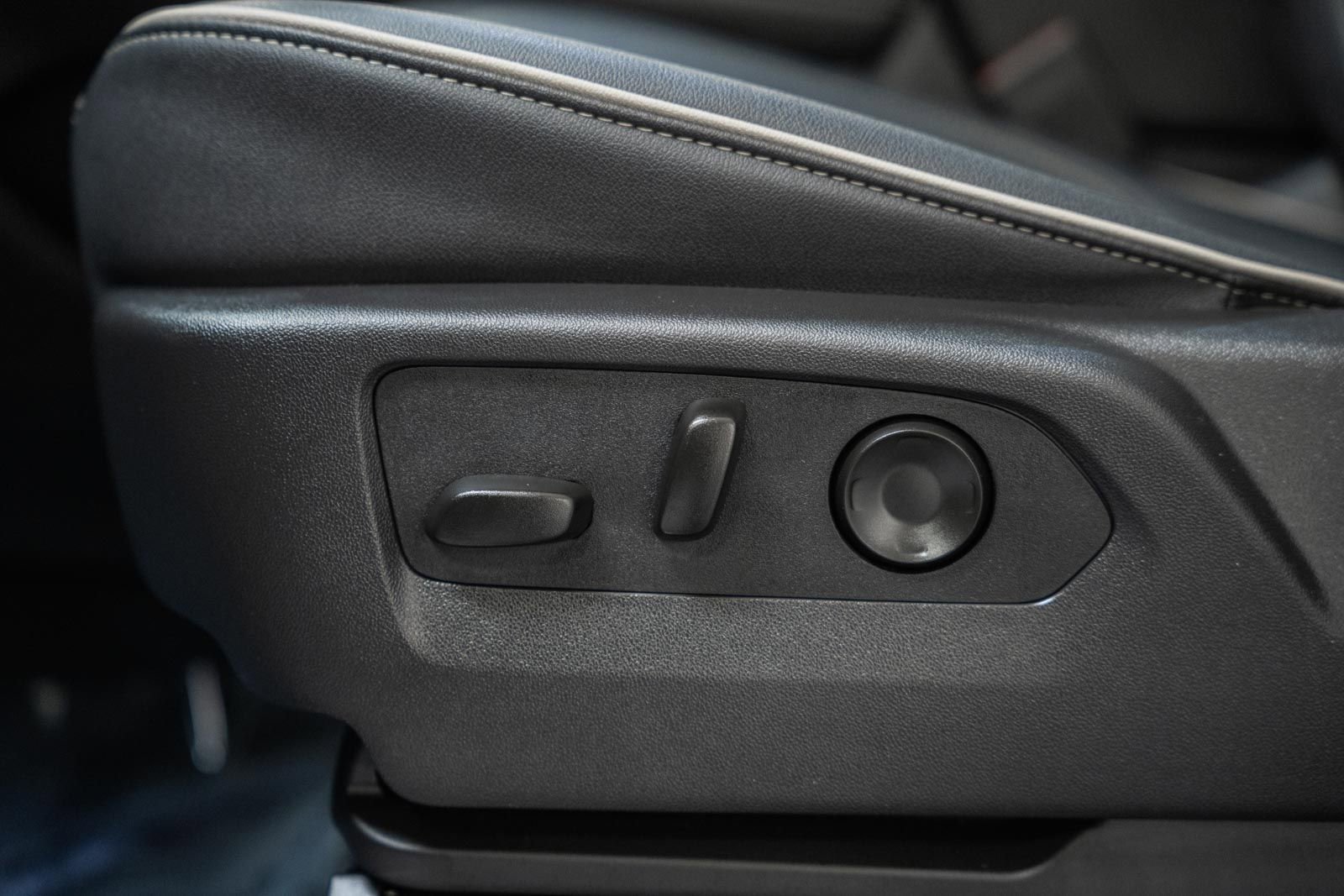 Used 2025 Chevrolet Tahoe Premier w/ Sun And Tow Package image 45