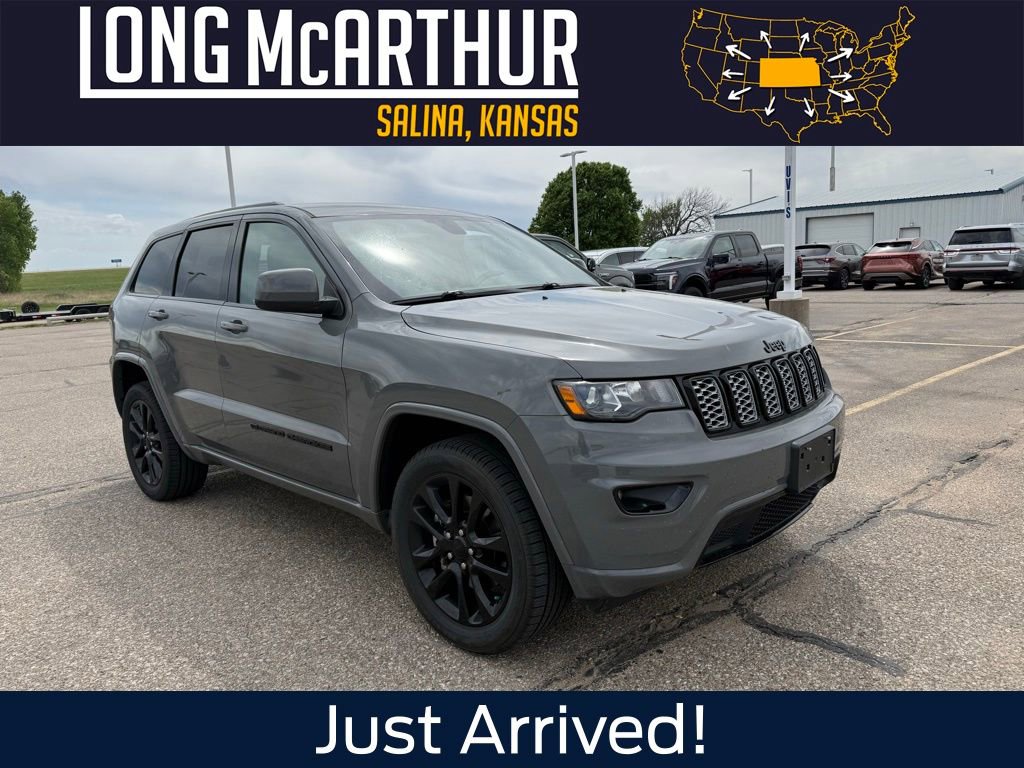 Used 2022 Jeep Grand Cherokee Laredo X AWD/4WD video 1