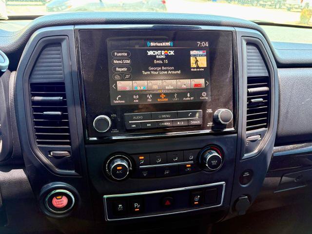 Used 2022 Nissan Titan SV RWD image 16