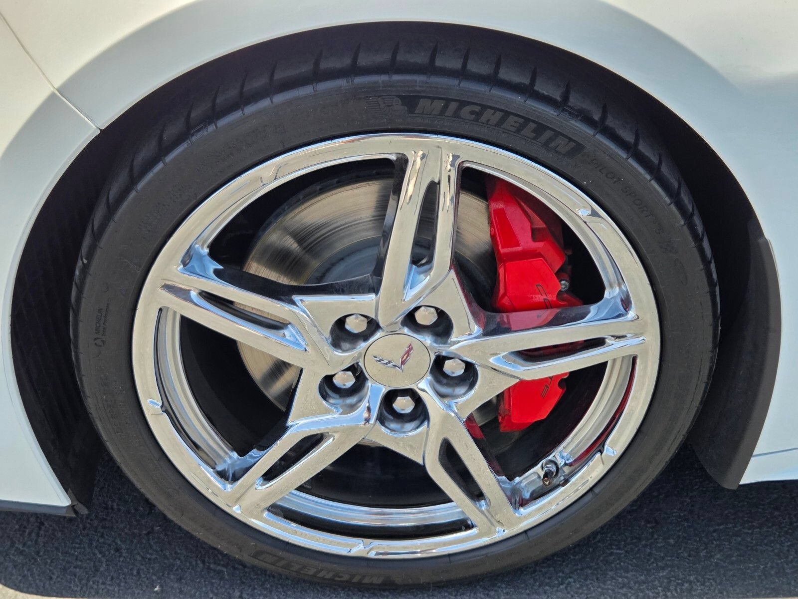 Used 2021 Chevrolet Corvette Stingray Preferred Cpe w/ Z51 Performance Package RWD image 9