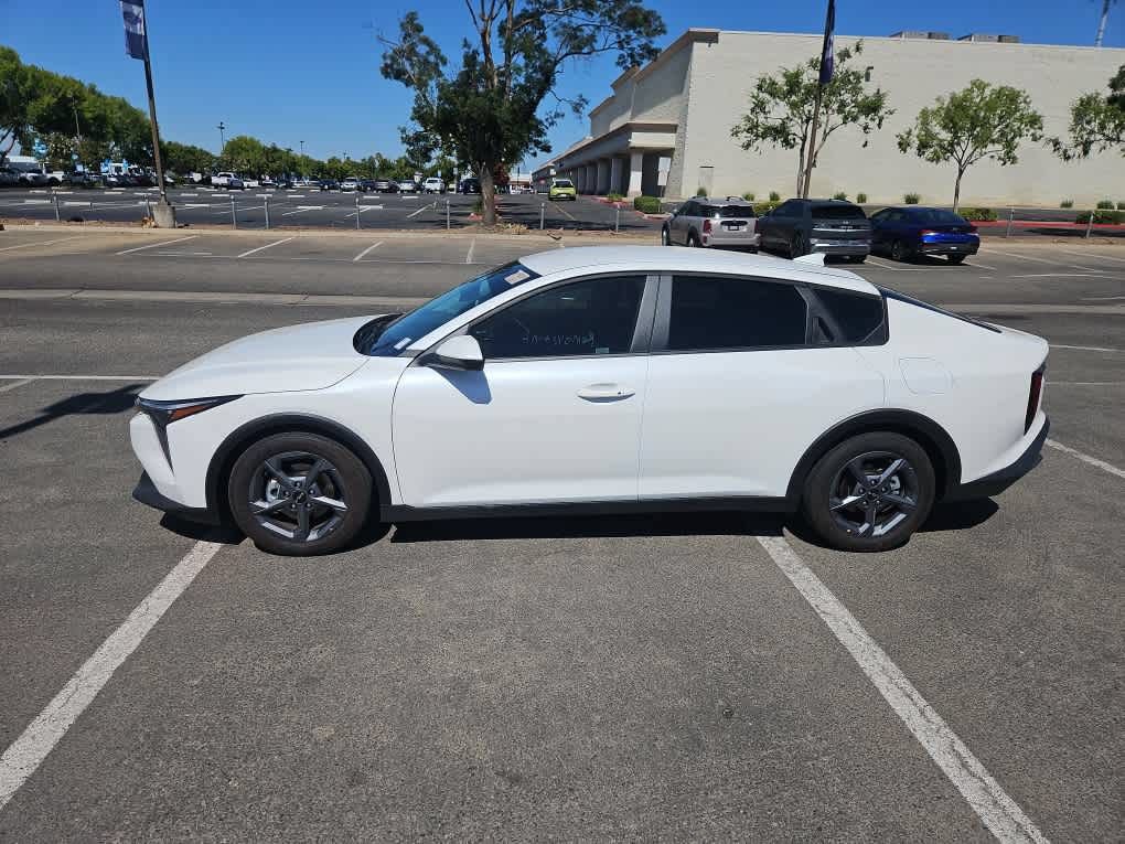 Used 2025 Kia K4 FWD image 5
