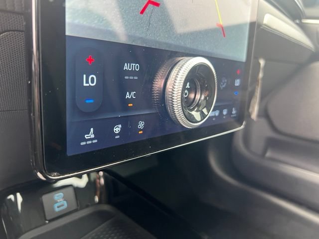 Certified 2024 Ford Mustang Mach-E Premium AWD/4WD image 17