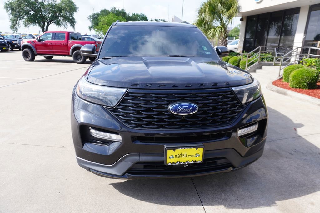 Certified 2023 Ford Explorer ST-Line w/ Class IV Trailer Tow Package RWD image 6