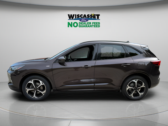 Certified 2023 Ford Escape ST-Line Elite w/ Premium Technology Package AWD/4WD image 2