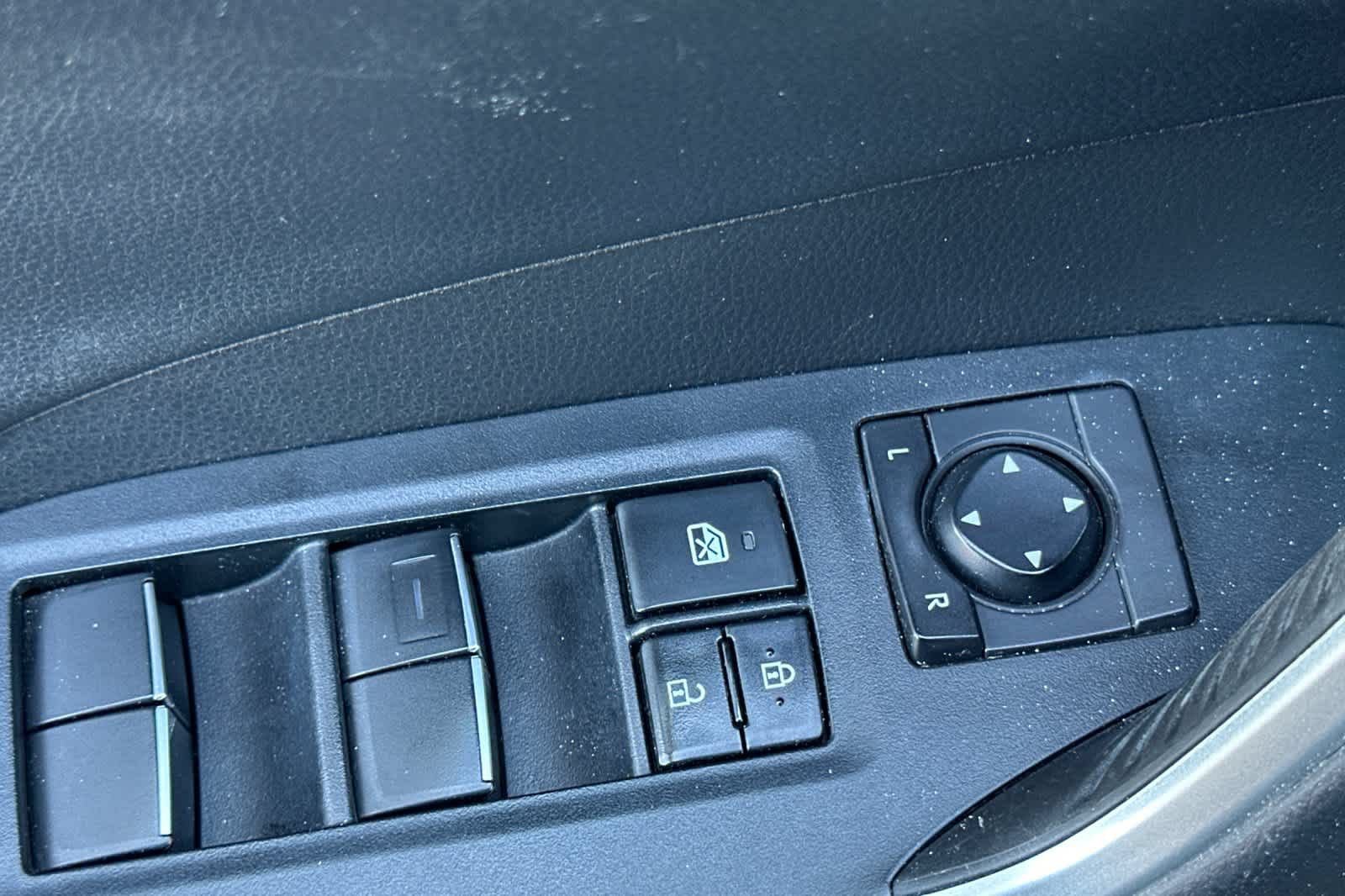 Used 2021 Toyota RAV4 XSE AWD/4WD image 13